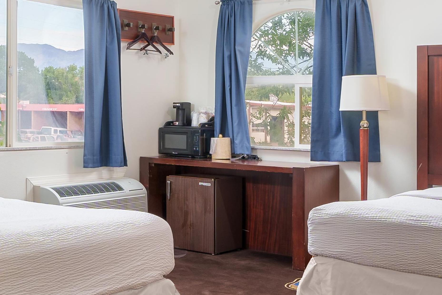 Ramada By Wyndham La Verkin Zion National Park Extérieur photo