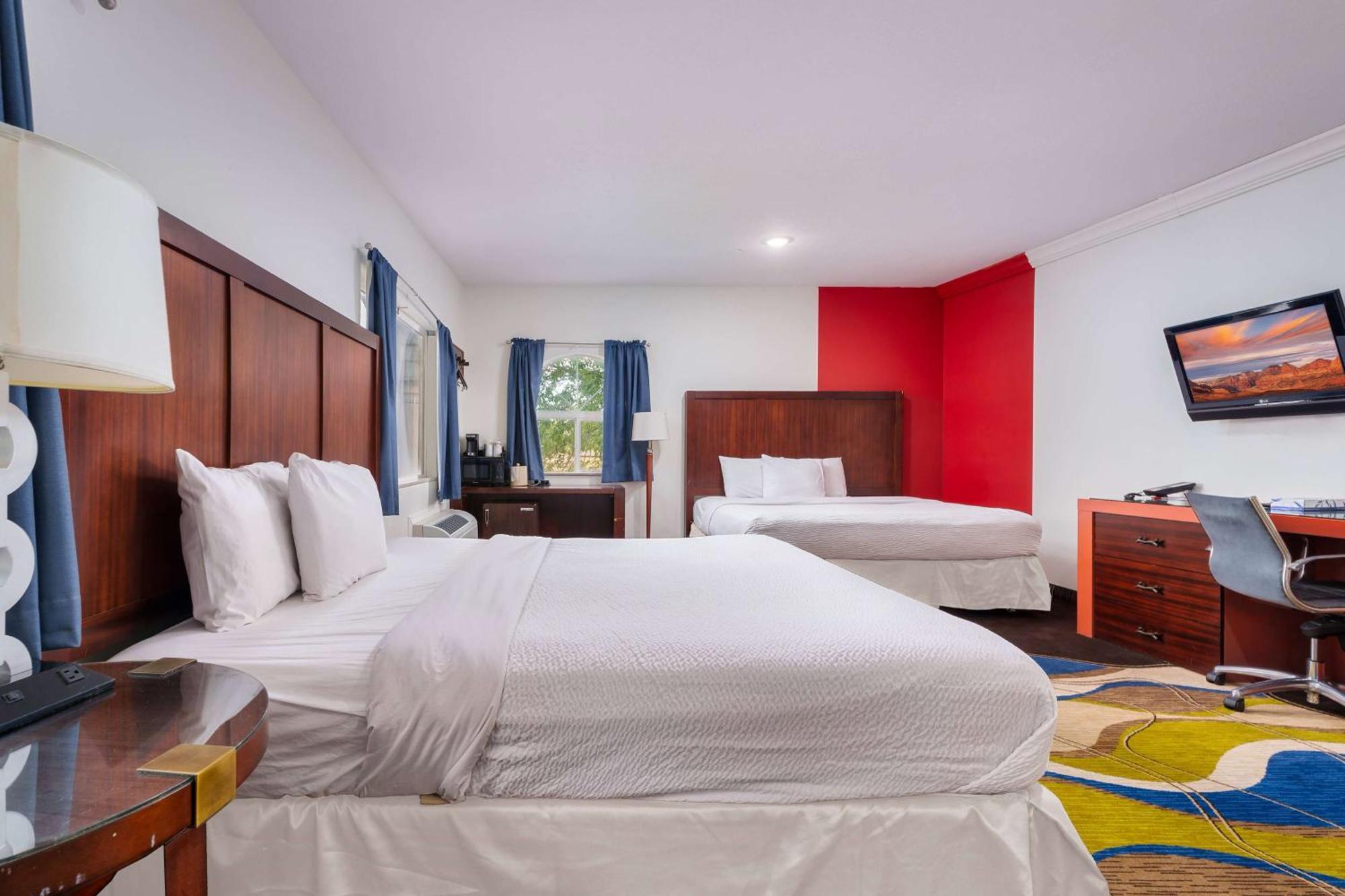 Ramada By Wyndham La Verkin Zion National Park Extérieur photo